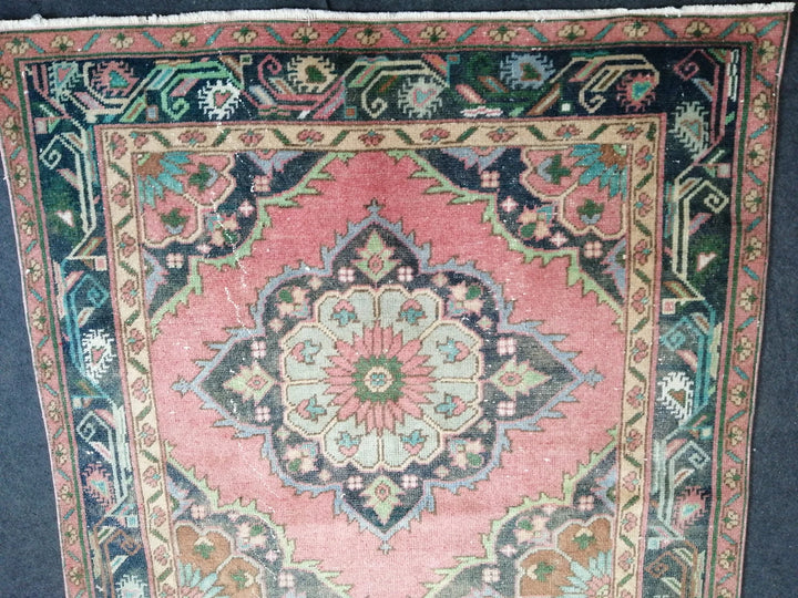Beige Turkish Runner Rug 4' 8" x 11' 7" Hand-Knotted | No. WR33742