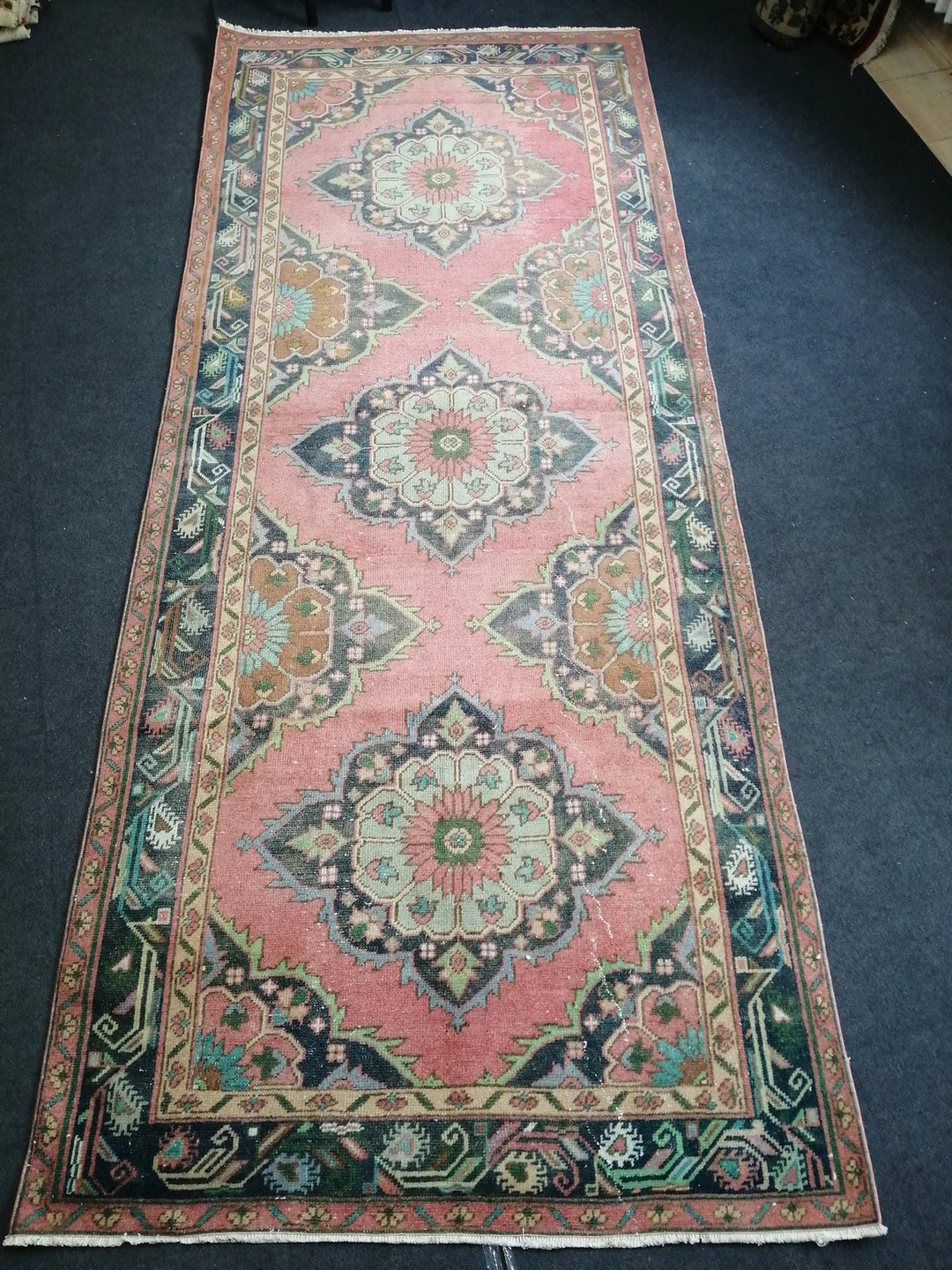 Beige Turkish Runner Rug 4' 8" x 11' 7" Hand-Knotted | No. WR33742