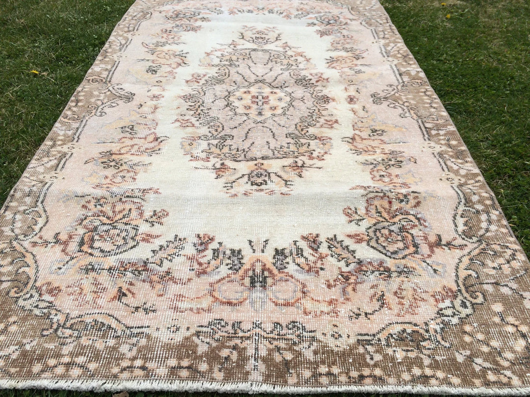 Turkish Oushak Rug 2'7" x 9'10" Hand-Knotted | No. WR33940