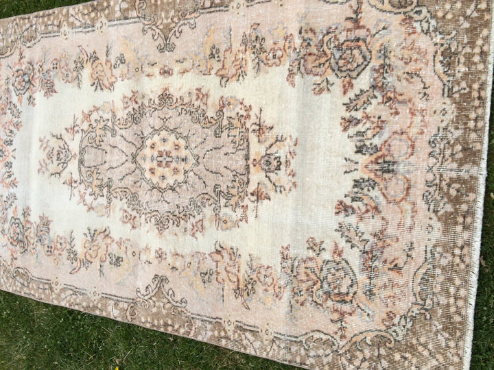 Turkish Oushak Rug 2'7" x 9'10" Hand-Knotted | No. WR33940