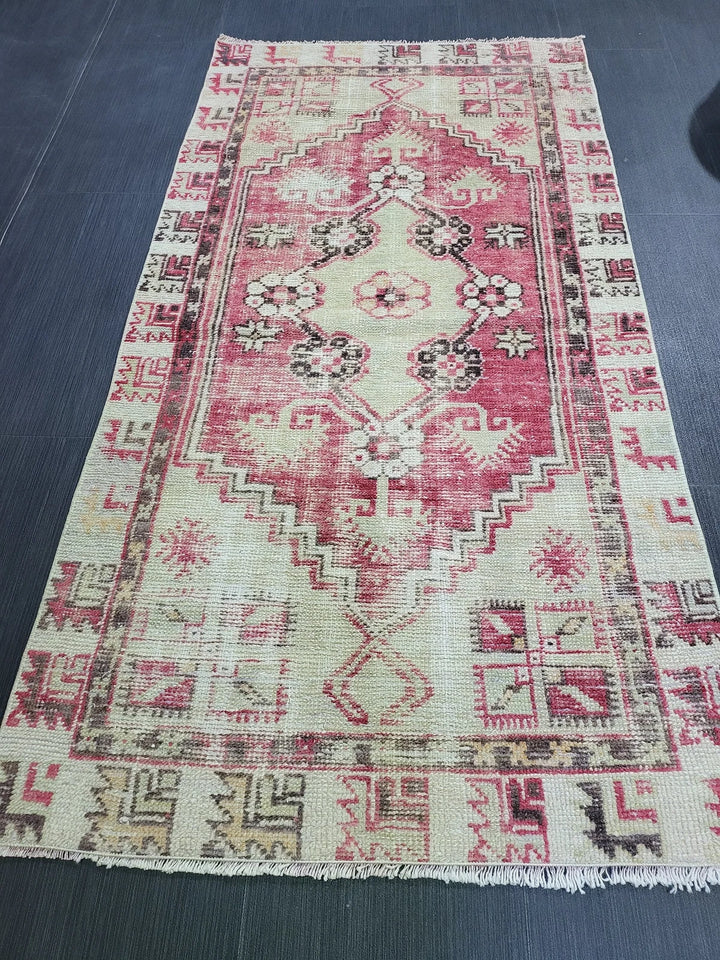 Beige Turkish Runner Rug 2' 5" x 4' 10" Hand-Knotted | No. WR34158