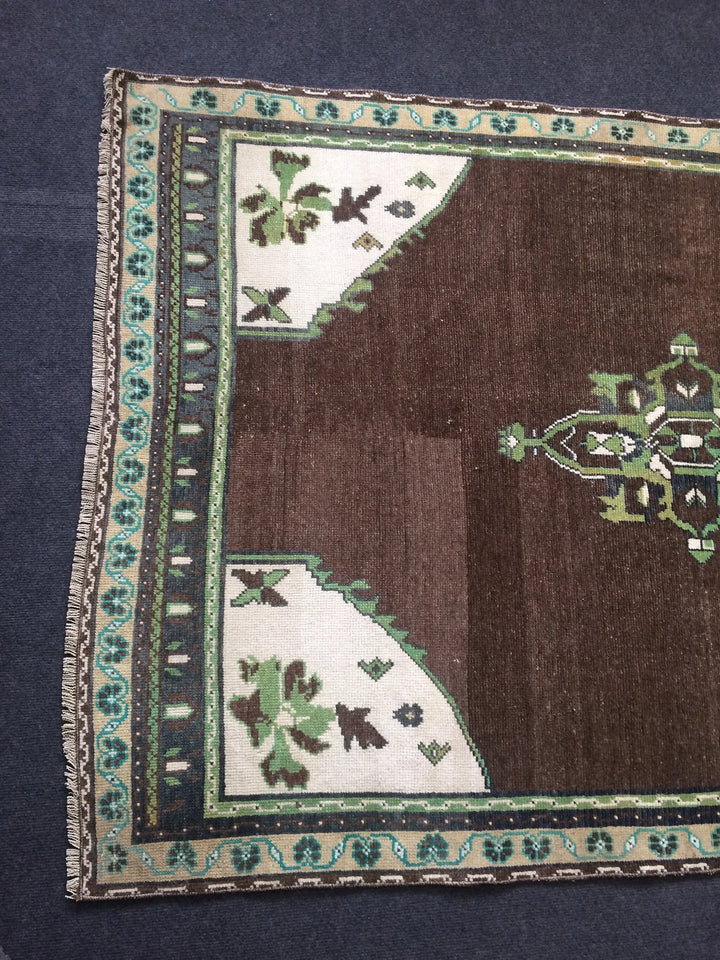 Turkish Runner Rug 4' x 6' Hand-Knotted | No. WR34225