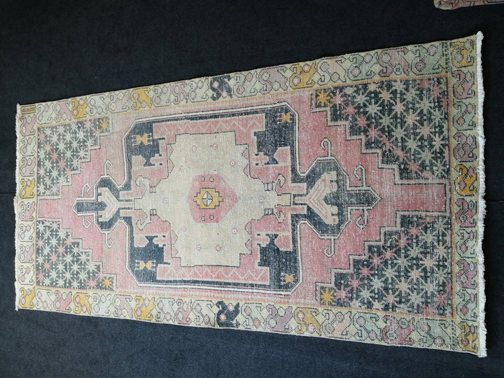 Beige Turkish Runner Rug 4' x 8' 4" Hand-Knotted | No. WR34759