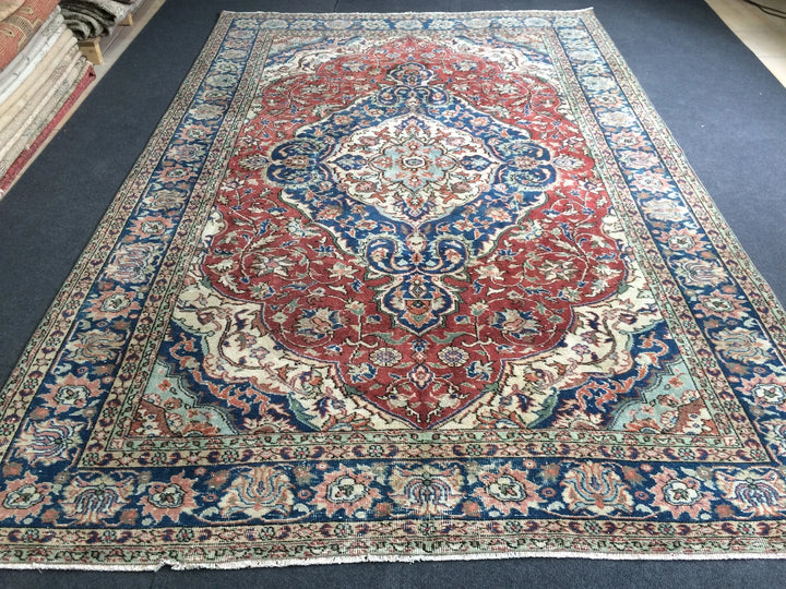 Turkish Runner Rug 6' 7" x 10' Hand-Knotted | No. WR35688