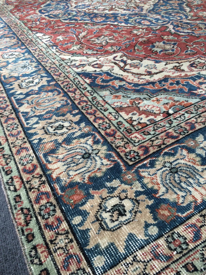 Turkish Runner Rug 6' 7" x 10' Hand-Knotted | No. WR35688