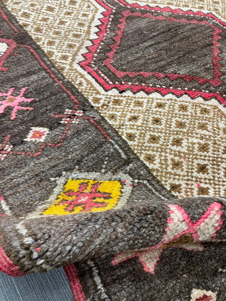 Beige Turkish Runner Rug 5' x 13' 8" Hand-Knotted | No. WR35904