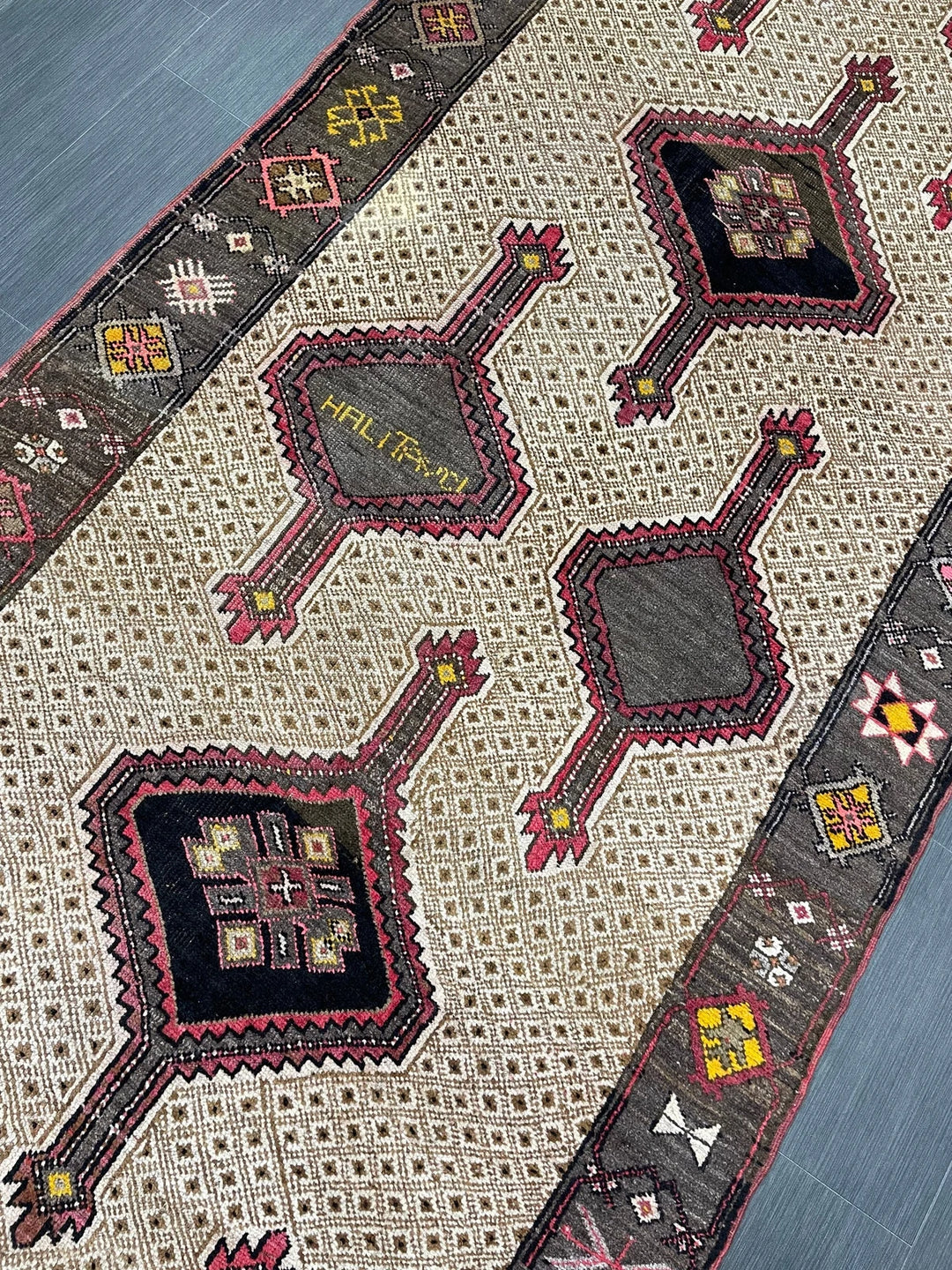 Beige Turkish Runner Rug 5' x 13' 8" Hand-Knotted | No. WR35904