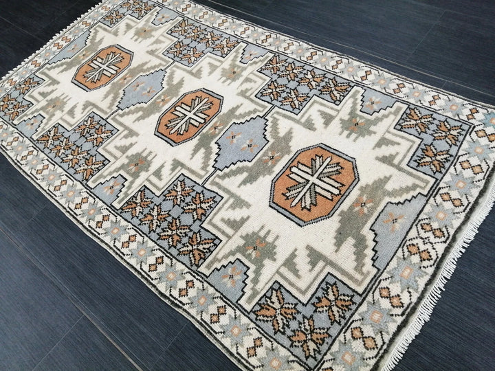 Turkish Runner Rug 2' 7" x 4' 6" Hand-Knotted | No. WR36106