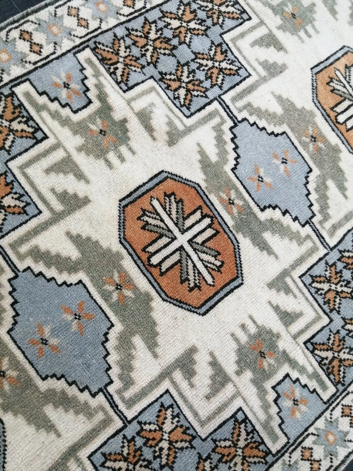 Turkish Runner Rug 2' 7" x 4' 6" Hand-Knotted | No. WR36106