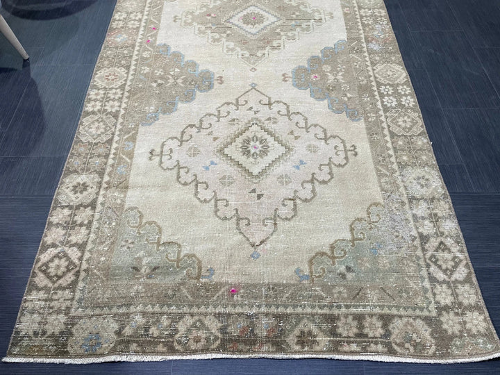 Beige Turkish Runner Rug 4' 6" x 12' 8" Hand-Knotted | No. WR36276