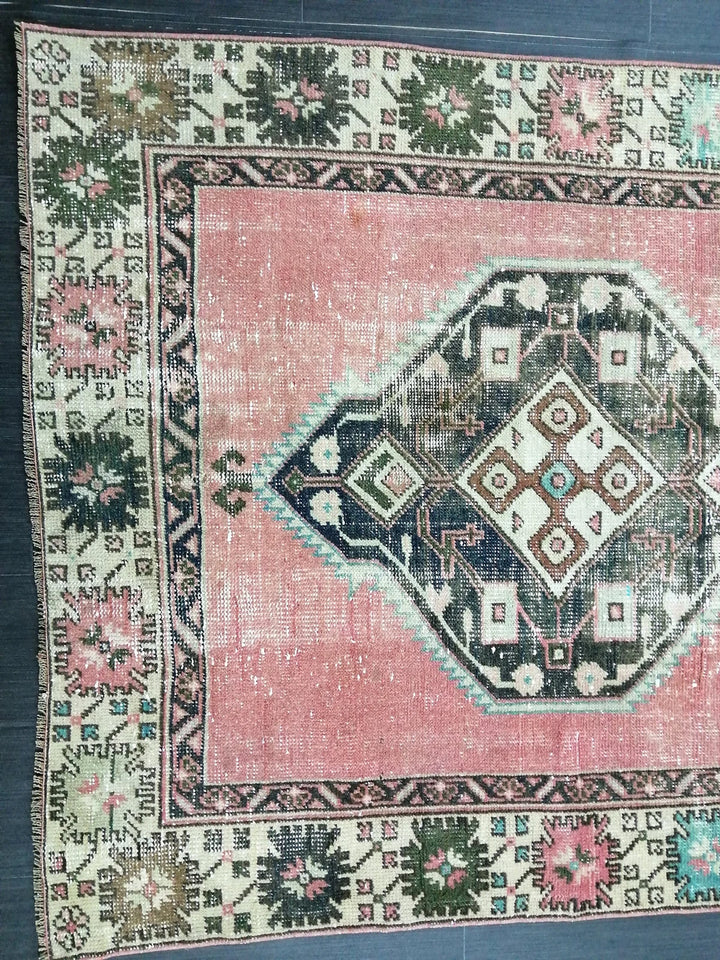 Beige Turkish Runner Rug 4' x 10' 4" Hand-Knotted | No. WR36976