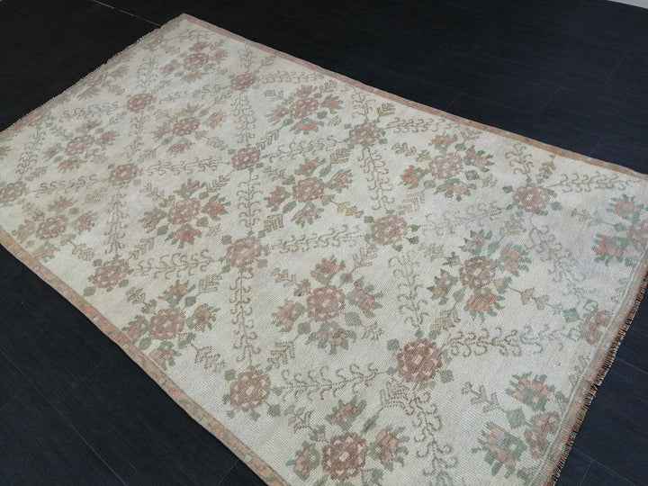 Beige Turkish Runner Rug 4' 3" x 7' 7" Hand-Knotted | No. WR37605