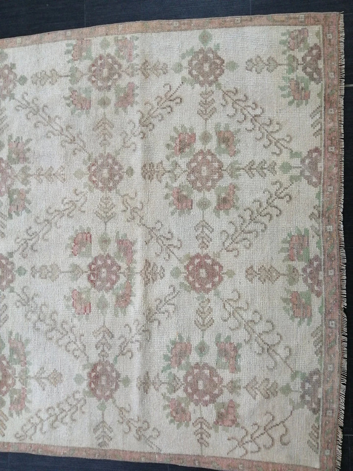 Beige Turkish Runner Rug 4' 3" x 7' 7" Hand-Knotted | No. WR37605