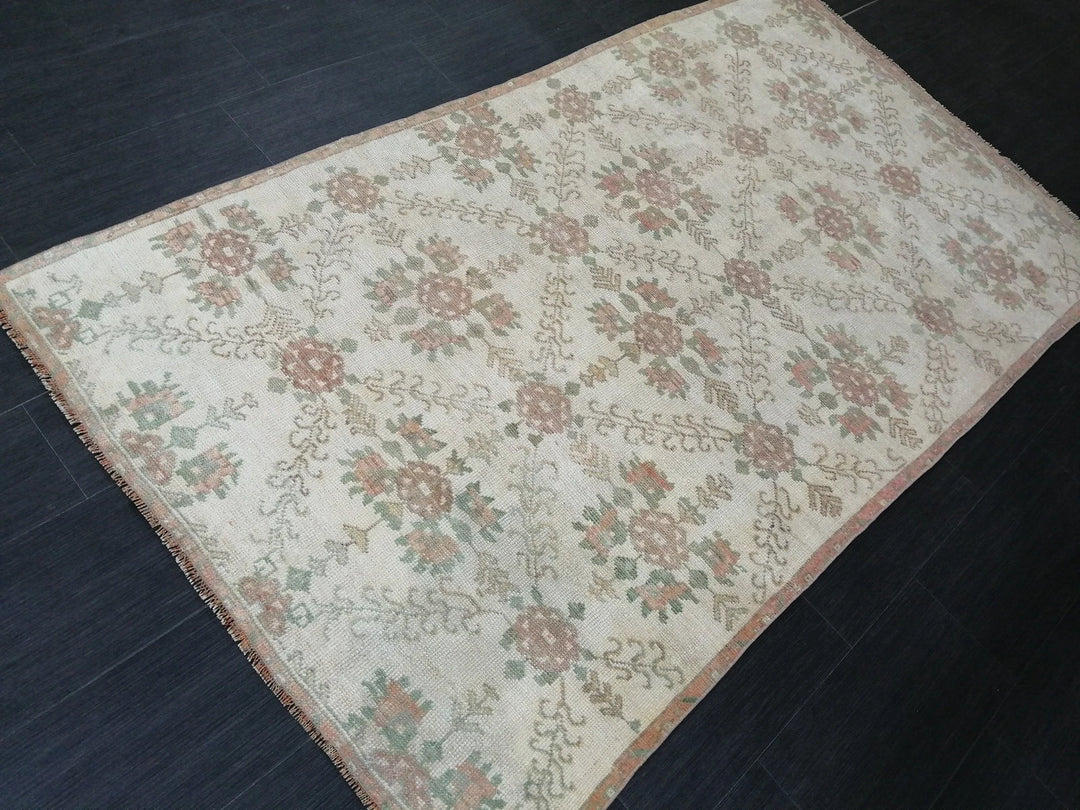 Beige Turkish Runner Rug 4' 3" x 7' 7" Hand-Knotted | No. WR37605
