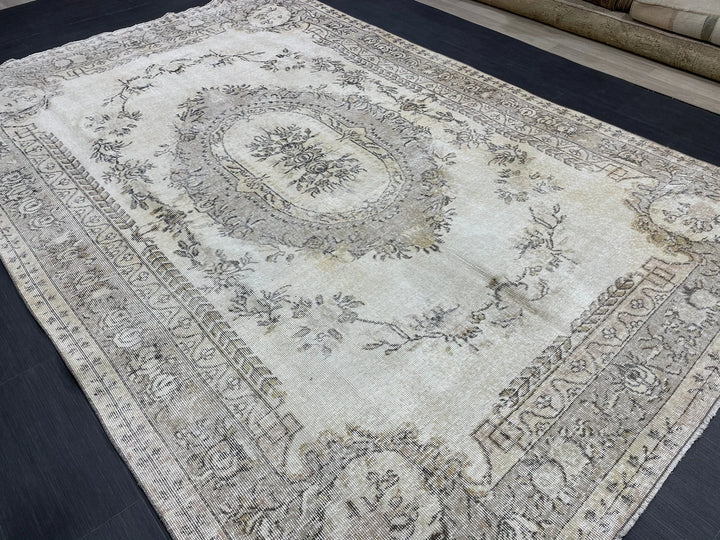 Blue Turkish Vintage Rug 6' 9" x 10' Hand-Knotted | No. WR37681