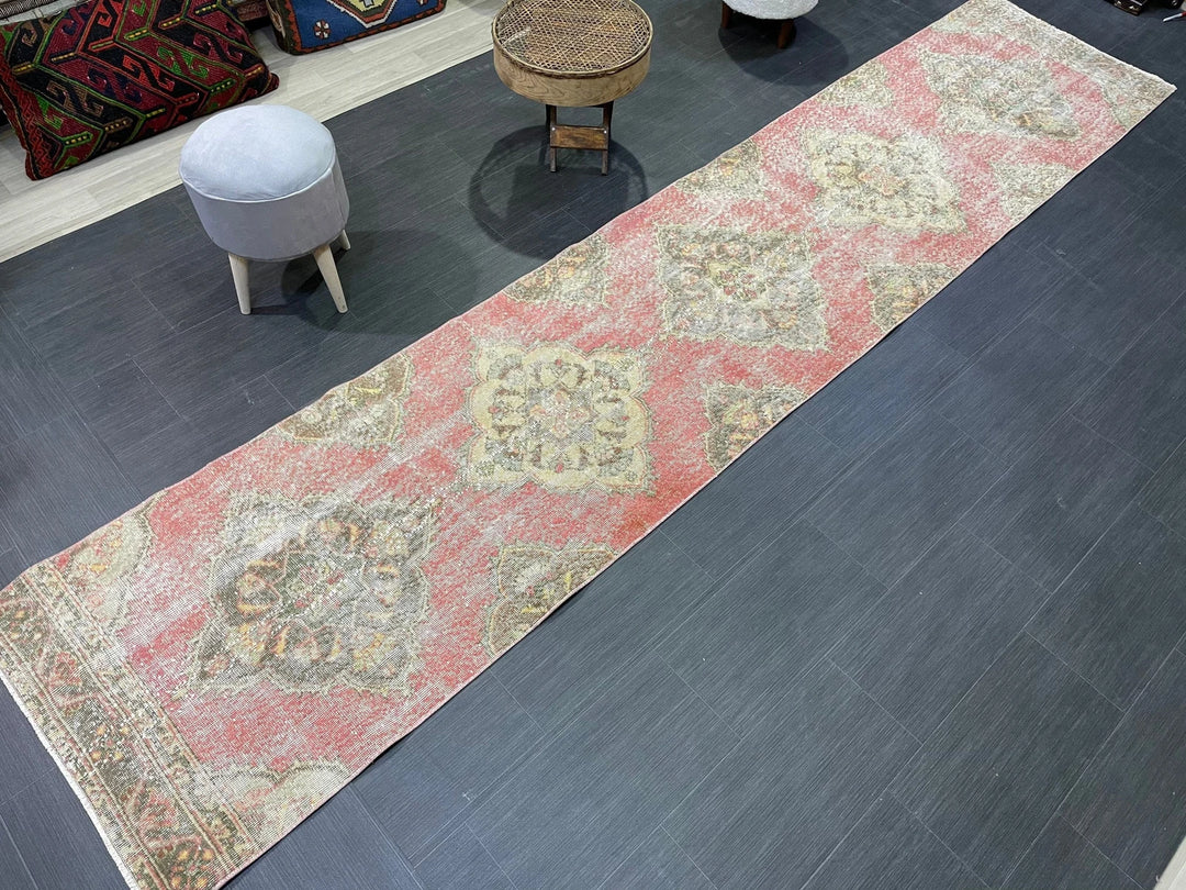 Turkish Runner Rug 2' 8" x 12' 7" Hand-Knotted | No. WR38424