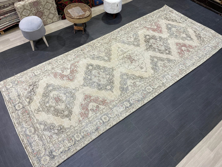 Muted Runner Rug 5' x 11' 9" - No. WR38902
