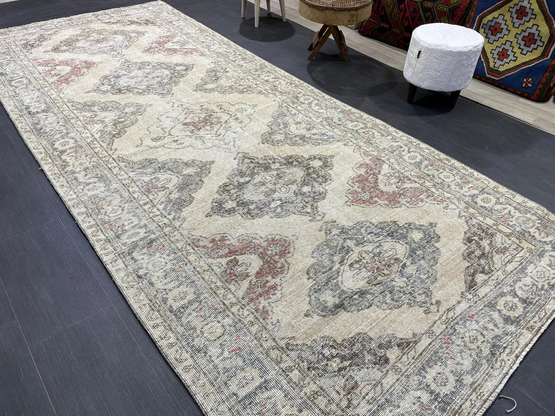 Muted Runner Rug 5' x 11' 9" - No. WR38902