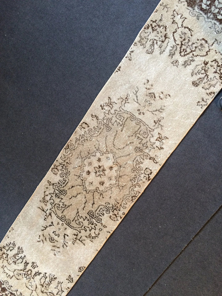 Turkish Oushak Rug 2'7" x 8'10" Hand-Knotted | No. WR39367
