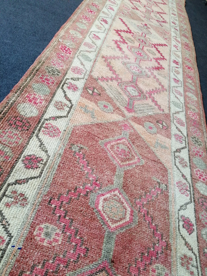 Beige Turkish Runner Rug 3' x 11' Hand-Knotted | No. WR39508