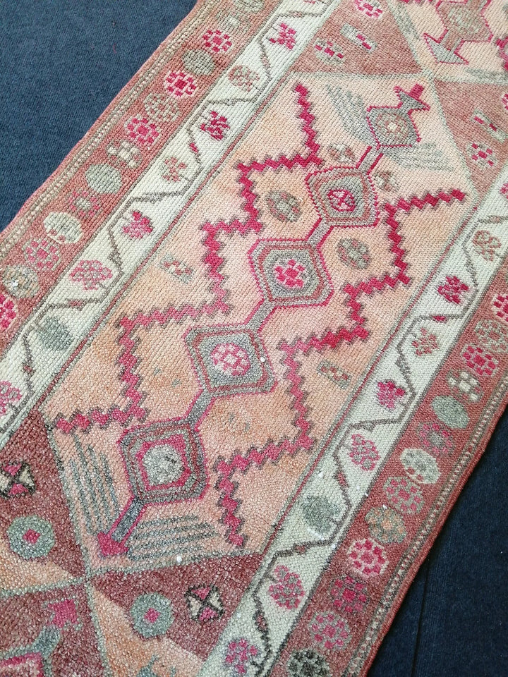 Beige Turkish Runner Rug 3' x 11' Hand-Knotted | No. WR39508
