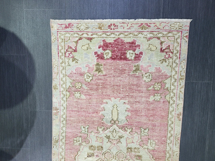 Beige Turkish Runner Rug 2' 1" x 4' 8" Hand-Knotted | No. WR40257