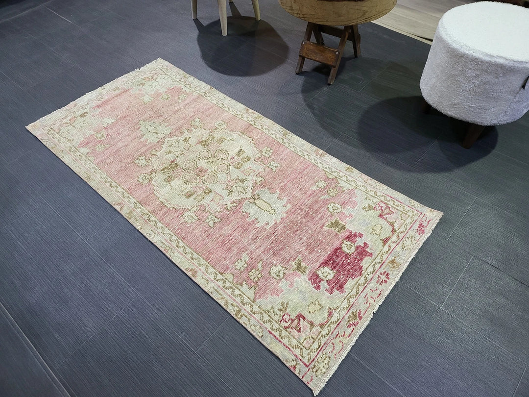 Beige Turkish Runner Rug 2' 1" x 4' 8" Hand-Knotted | No. WR40257