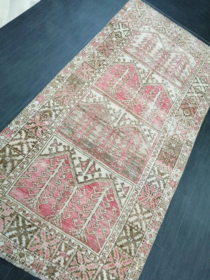 Turkish Runner Rug 5' x 10' 3" Hand-Knotted | No. WR40311