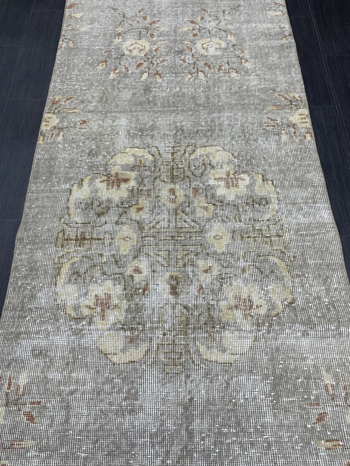 Grey Turkish Runner Rug 3' x 9' 7" Hand-Knotted | No. WR40992