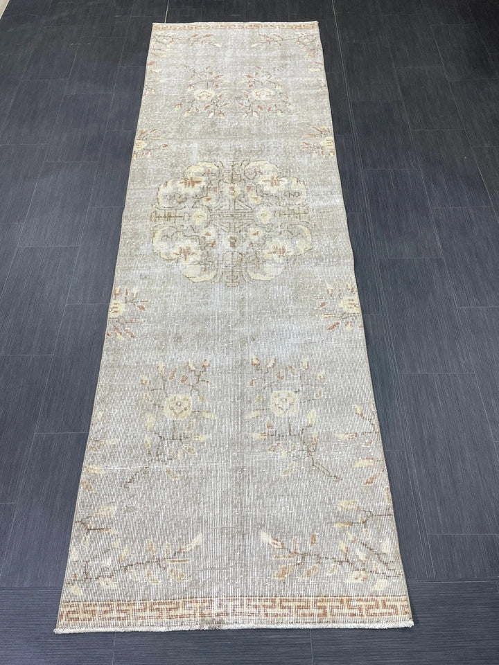 Grey Turkish Runner Rug 3' x 9' 7" Hand-Knotted | No. WR40992