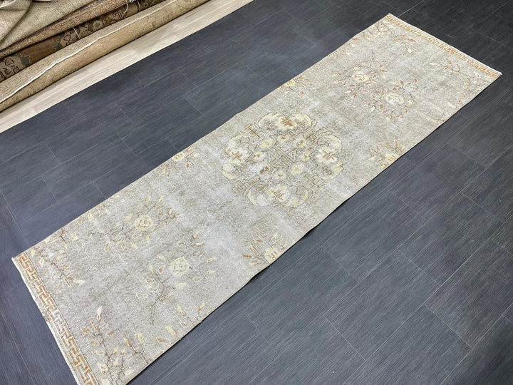 Grey Turkish Runner Rug 3' x 9' 7" Hand-Knotted | No. WR40992