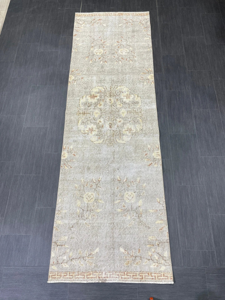 Grey Turkish Runner Rug 3' x 9' 7" Hand-Knotted | No. WR40992