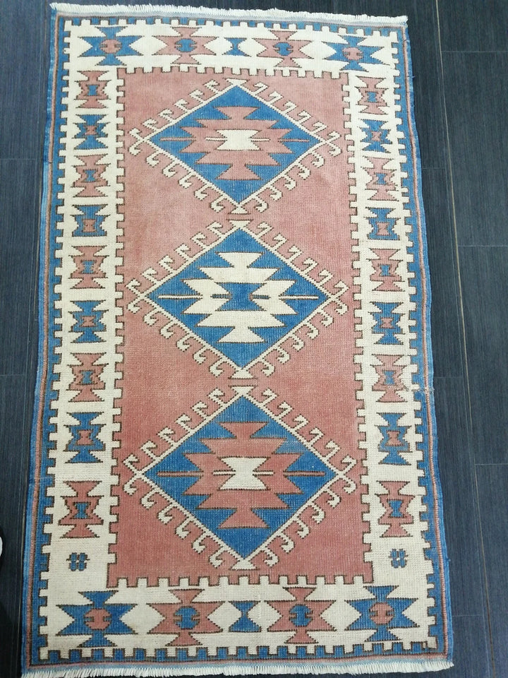 Turkish Runner Rug 2' 11" x 4' 9" Hand-Knotted | No. WR41069