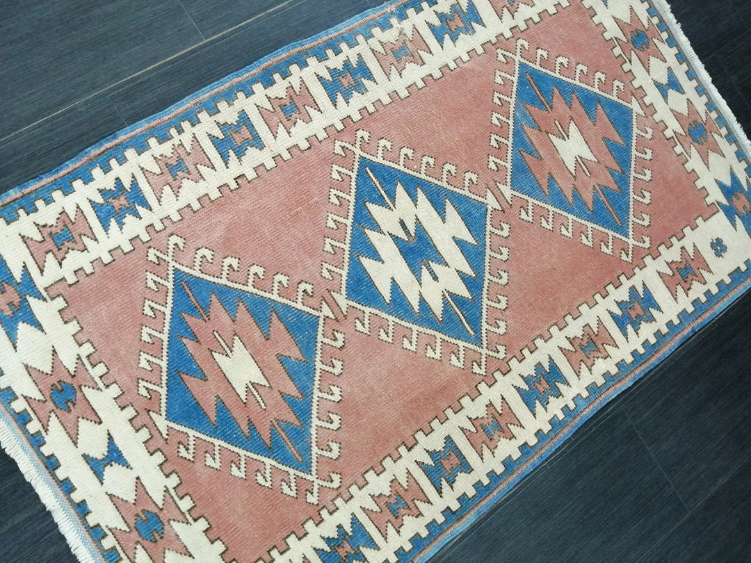 Turkish Runner Rug 2' 11" x 4' 9" Hand-Knotted | No. WR41069