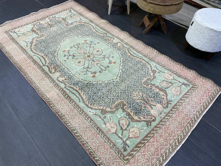 Beige Turkish Runner Rug 3' 9" x 7' Hand-Knotted | No. WR41740