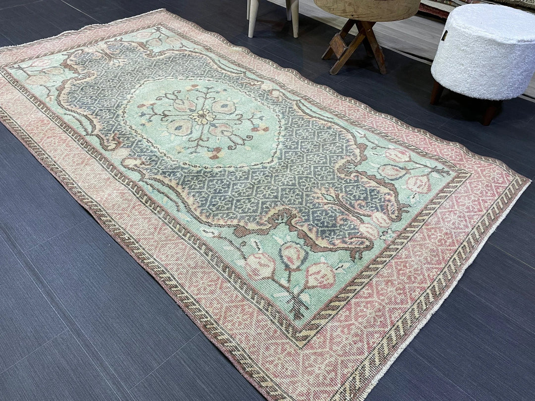 Beige Turkish Runner Rug 3' 9" x 7' Hand-Knotted | No. WR41740