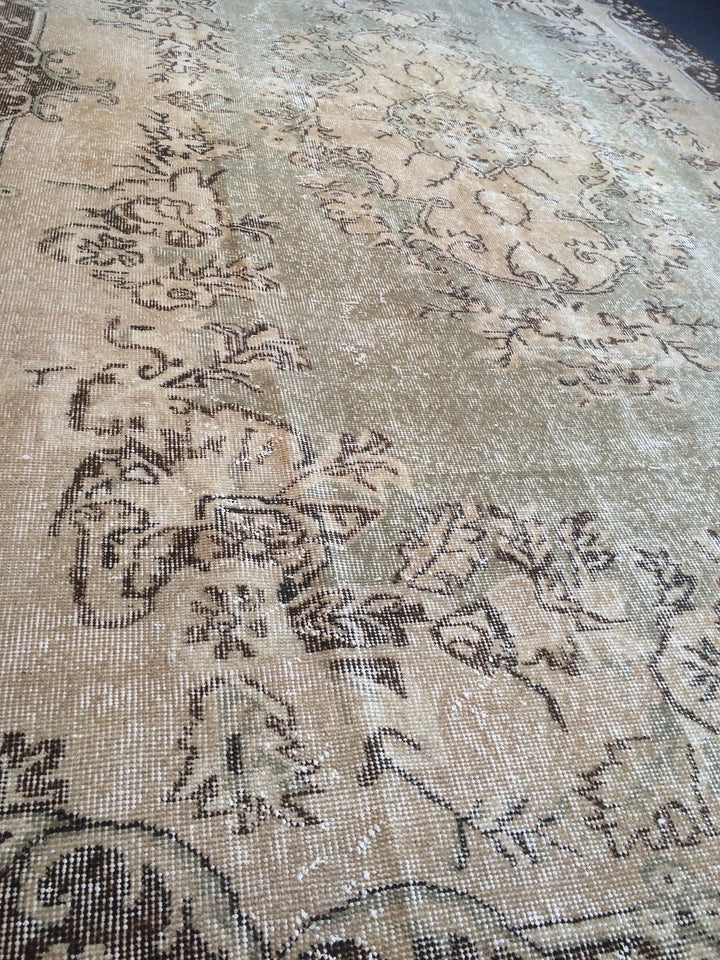 Green Turkish Runner Rug 6' 6" x 10' 10" Hand-Knotted | No. WR41776