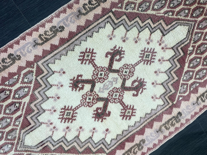 Rust Turkey Runner Rug 2' 6" x 4' 11" Hand-Knotted | No. WR42008