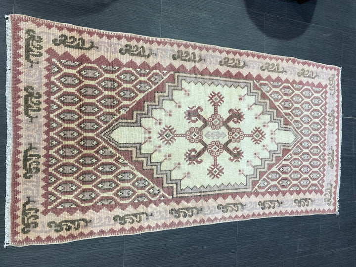 Rust Turkey Runner Rug 2' 6" x 4' 11" Hand-Knotted | No. WR42008
