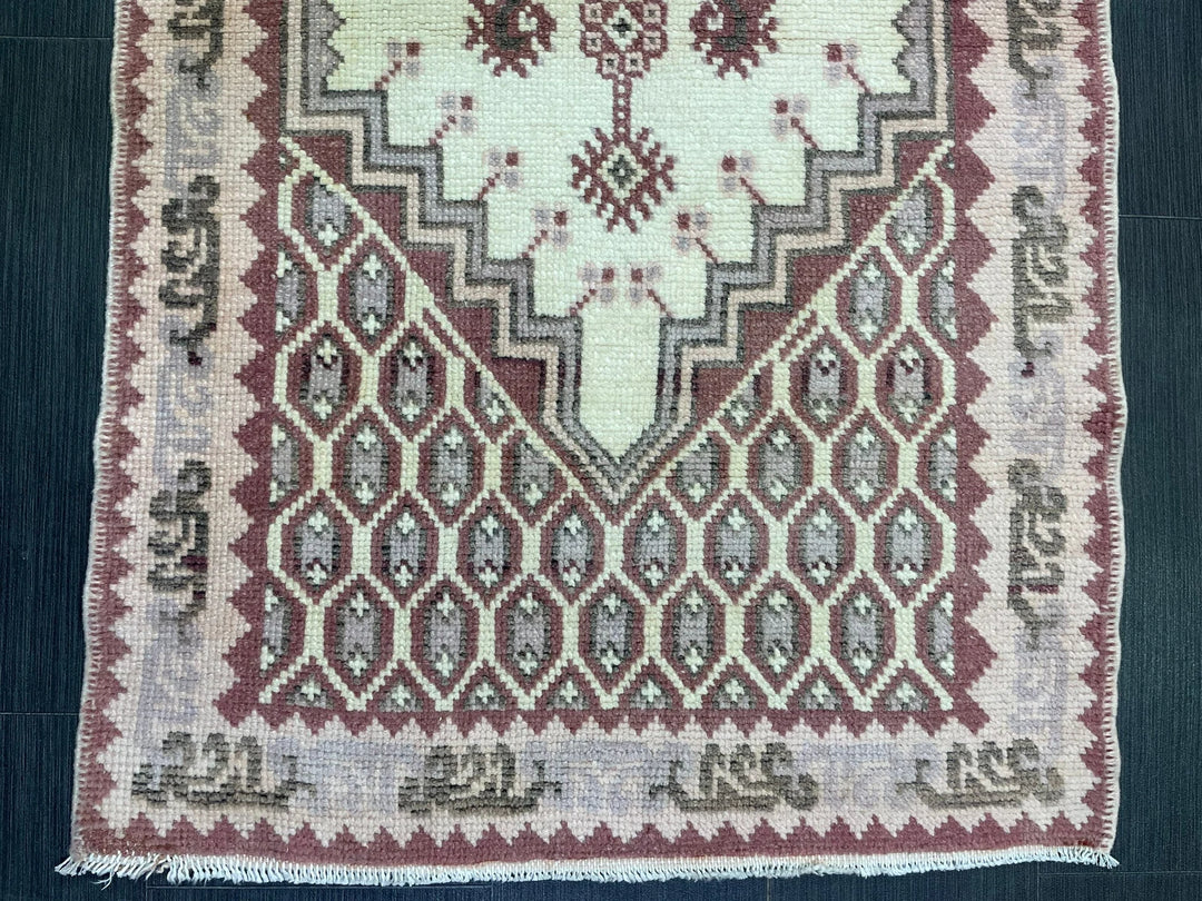 Rust Turkey Runner Rug 2' 6" x 4' 11" Hand-Knotted | No. WR42008