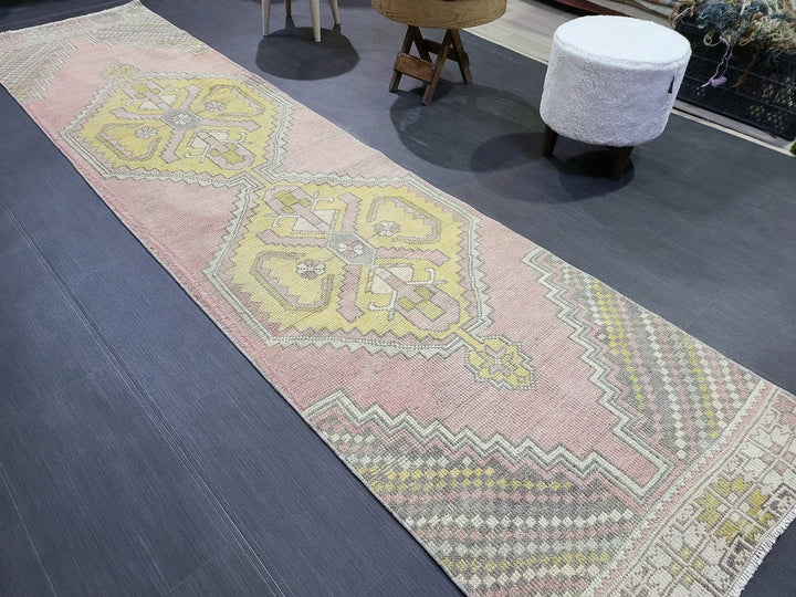 Beige Turkish Runner Rug 2' 6" x 10' 2" Hand-Knotted | No. WR42088