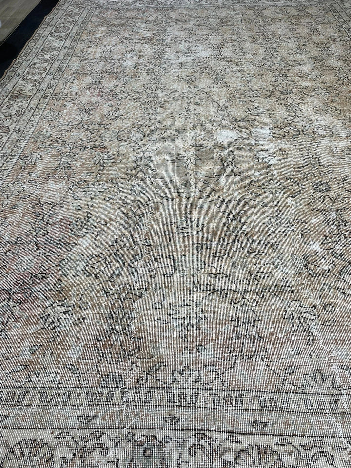 Beige Turkish Vintage Rug 8' 5" x 12' 1" Hand-Knotted | No. WR42134