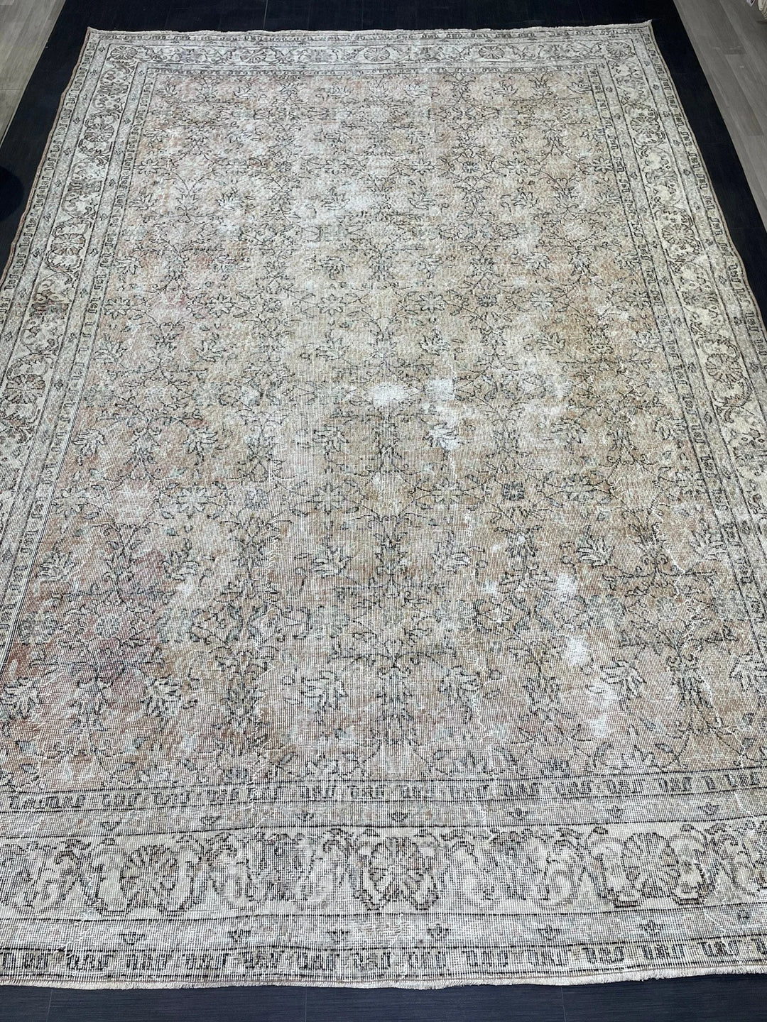 Beige Turkish Vintage Rug 8' 5" x 12' 1" Hand-Knotted | No. WR42134