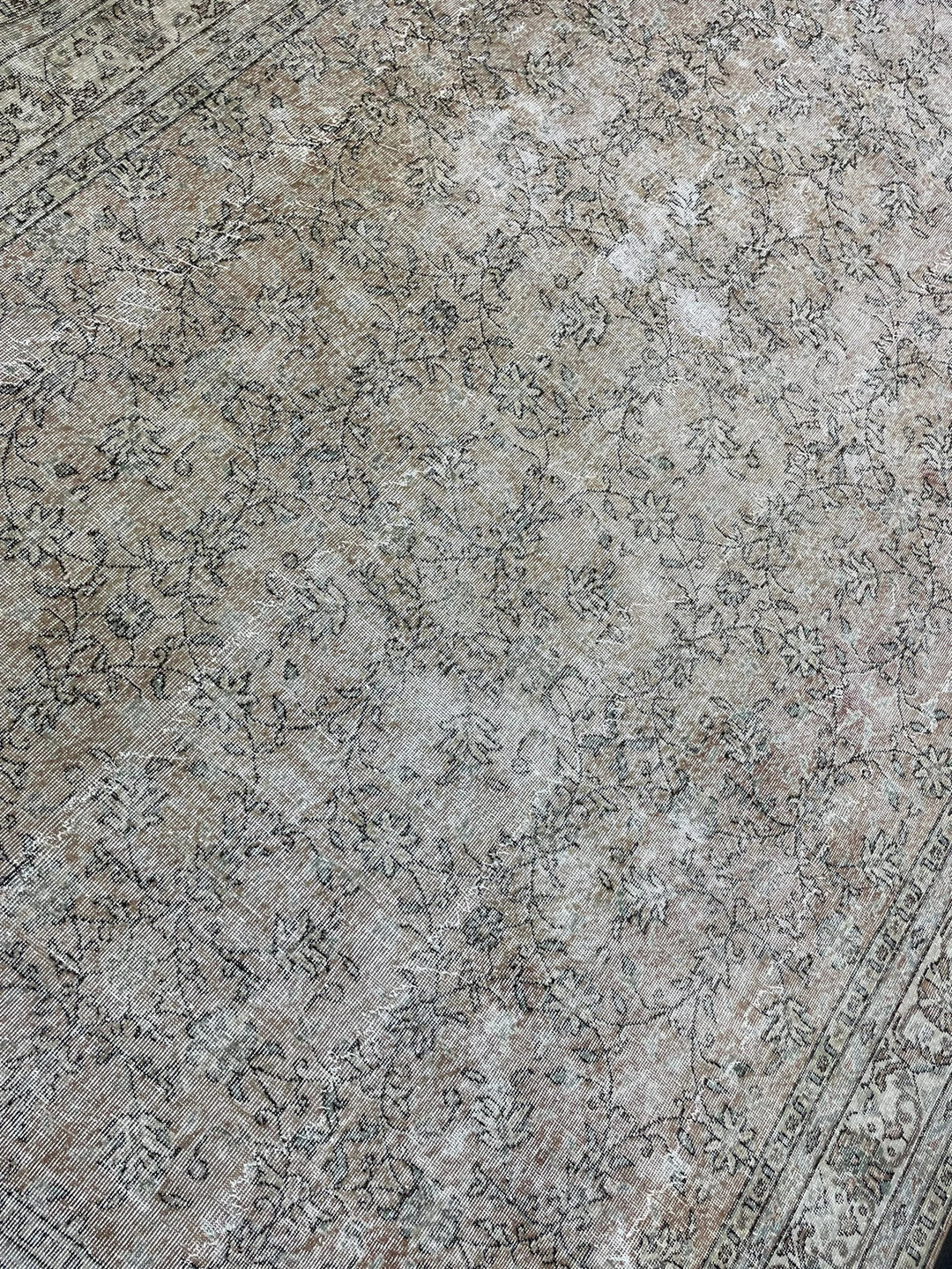 Beige Turkish Vintage Rug 8' 5" x 12' 1" Hand-Knotted | No. WR42134