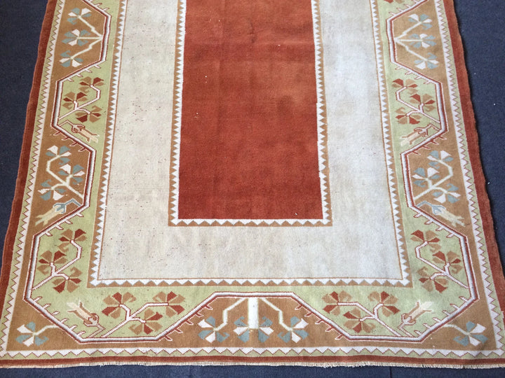 Beige Turkish Runner Rug 5' x 7' 8" Hand-Knotted | No. WR42492