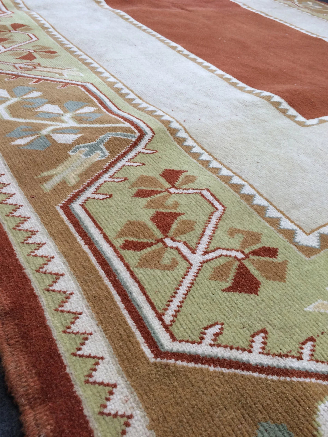 Beige Turkish Runner Rug 5' x 7' 8" Hand-Knotted | No. WR42492