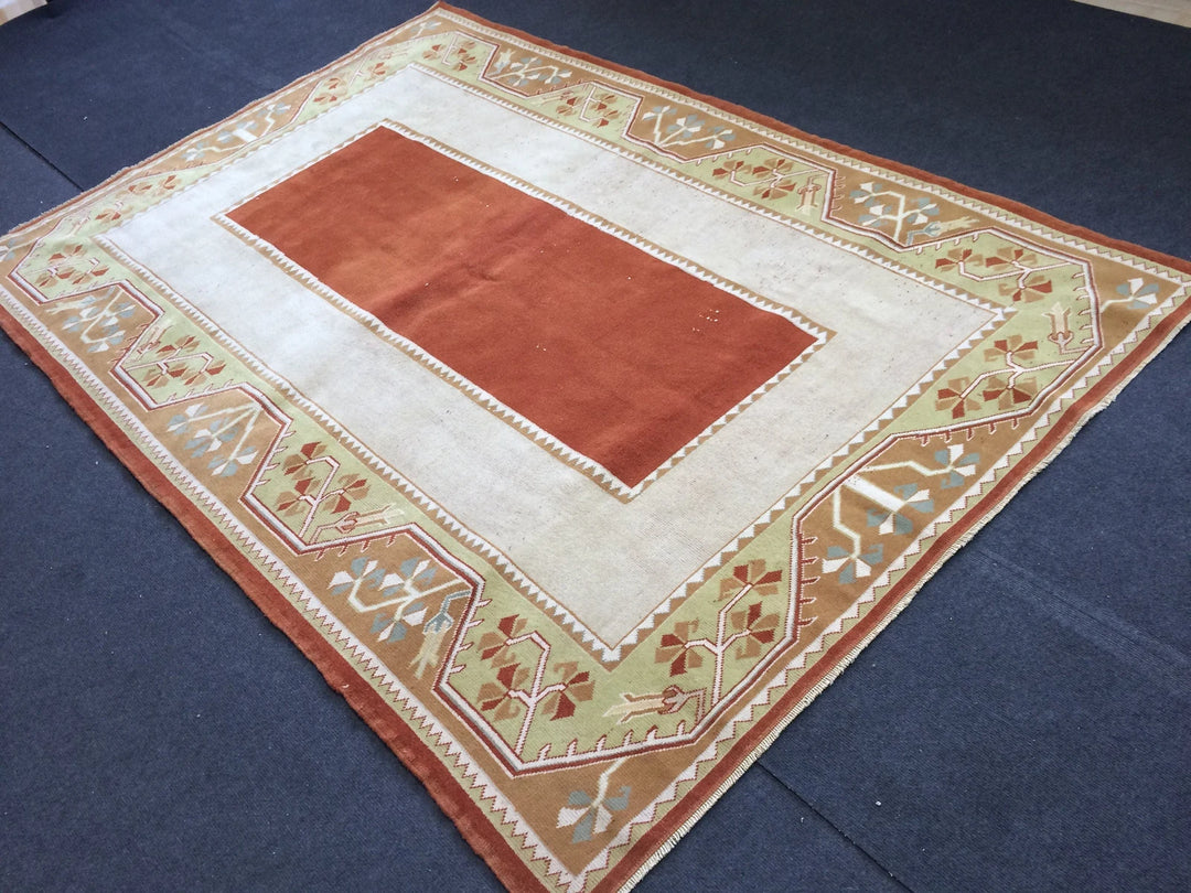 Beige Turkish Runner Rug 5' x 7' 8" Hand-Knotted | No. WR42492