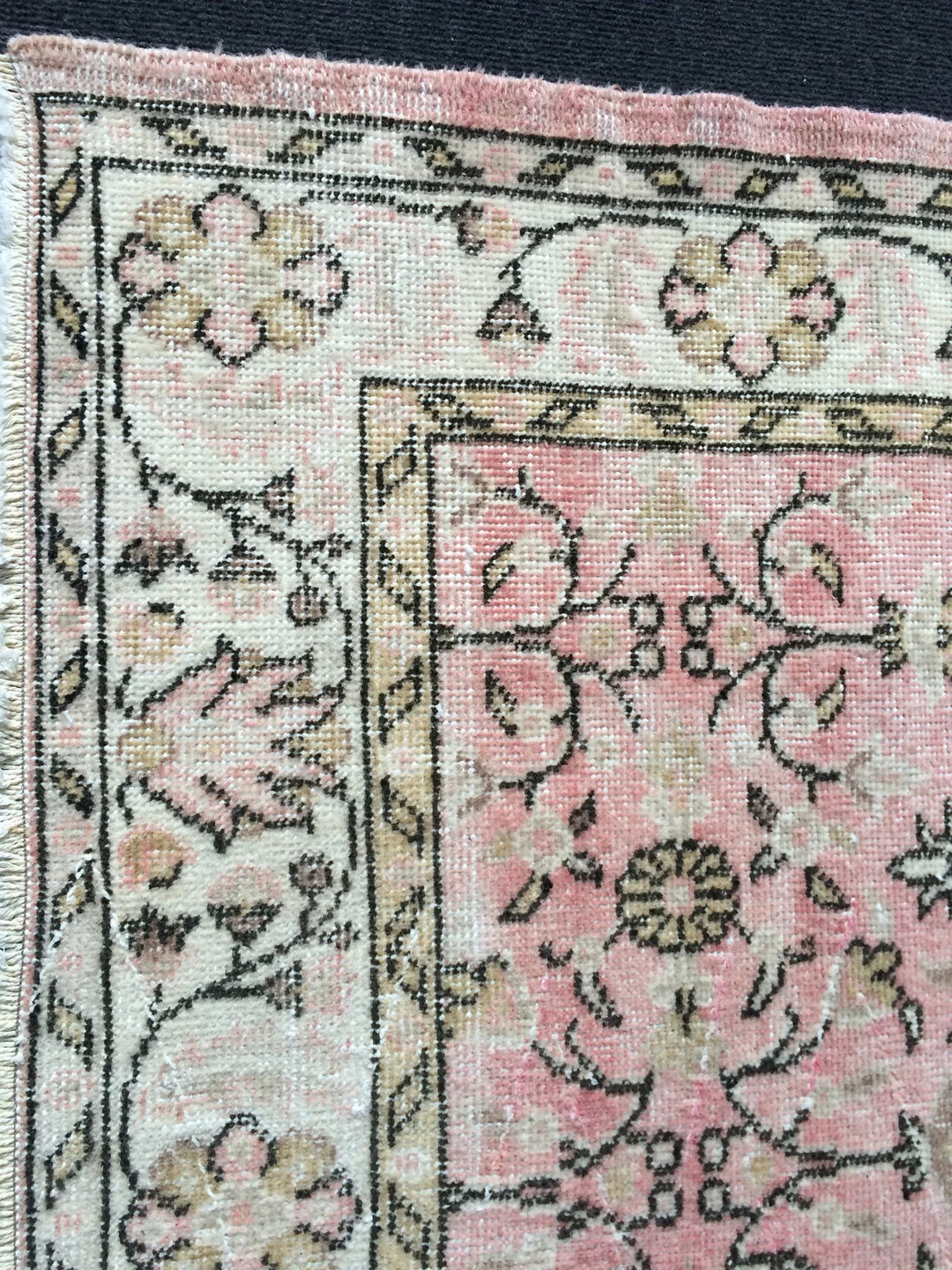 Pink Runner Rug 4' x 7' - No. WR42925