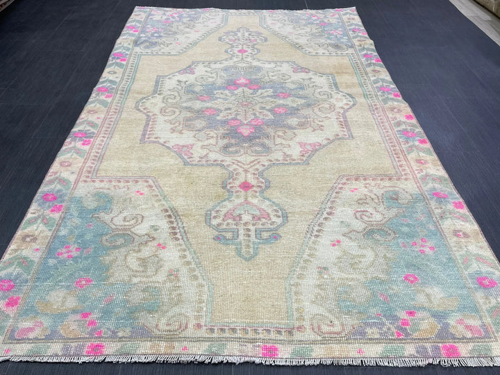 Beige Turkish Runner Rug 4' 6" x 7' 1" Hand-Knotted | No. WR43298
