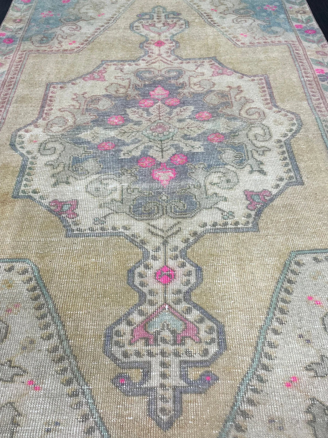 Beige Turkish Runner Rug 4' 6" x 7' 1" Hand-Knotted | No. WR43298